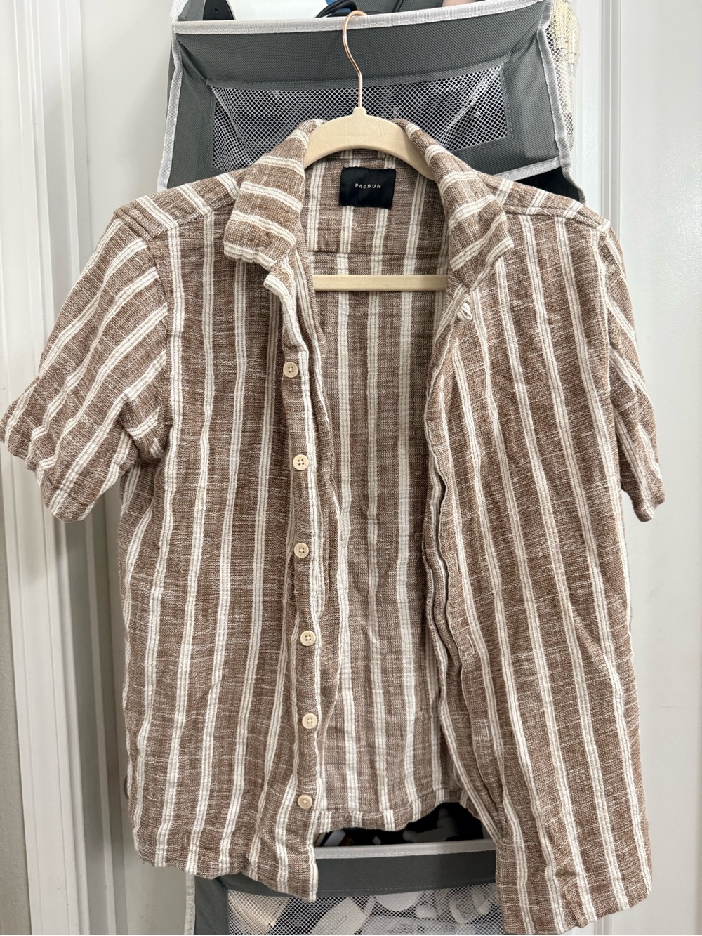 PacSun Brown & White Striped Short-Sleeve Button-Up Shirt